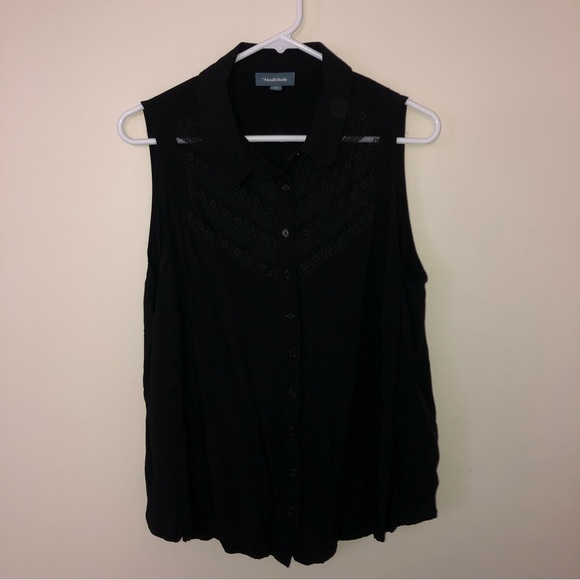 Modcloth Tops - ModCloth Plus Mesh Insert Collared Tank Top